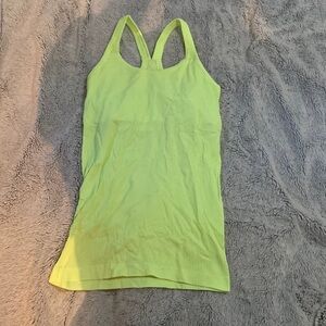 Lululemon tank